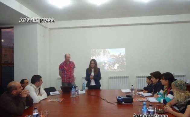 Английский фотожурналист и глава карабахского НПО реализуют проект о детях