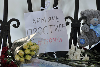 Начался суд над рядовым Пермяковым по делу об убийстве армянской семьи