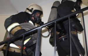 Два человека спасены сотрудниками МЧС на пожаре в селе Юсьва в Пермском крае